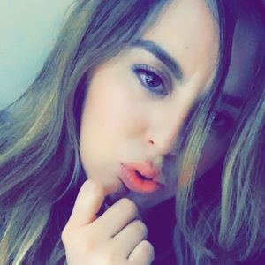 Meet your Posher, Joanna